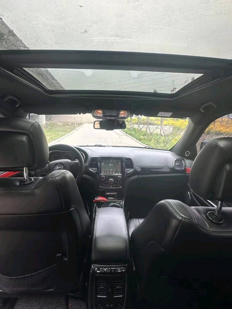 枣庄15年Jeep大切诺基6