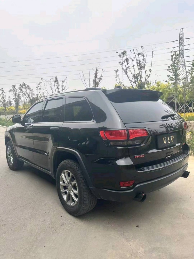 枣庄15年Jeep大切诺基9