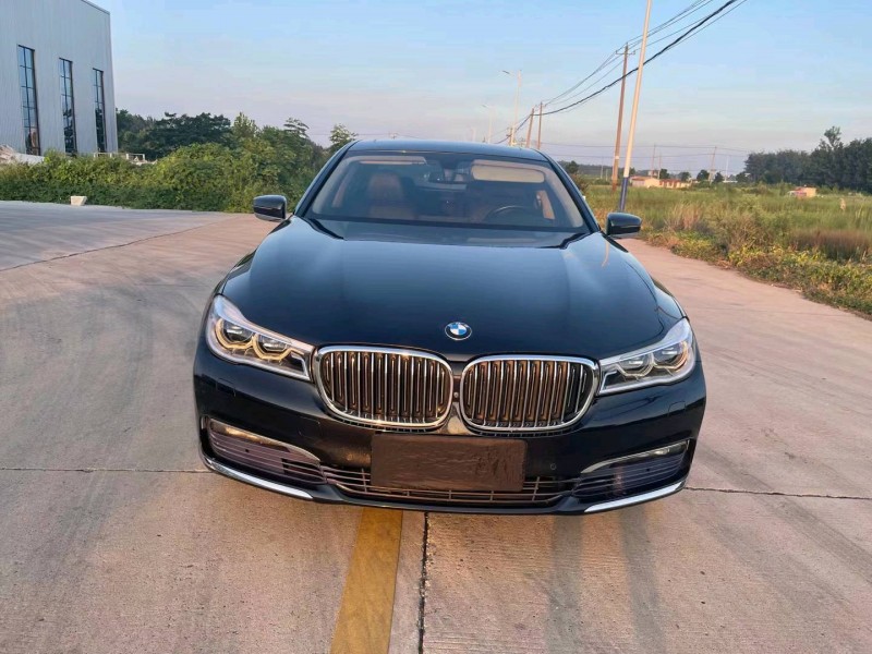 徐州17年宝马7系1