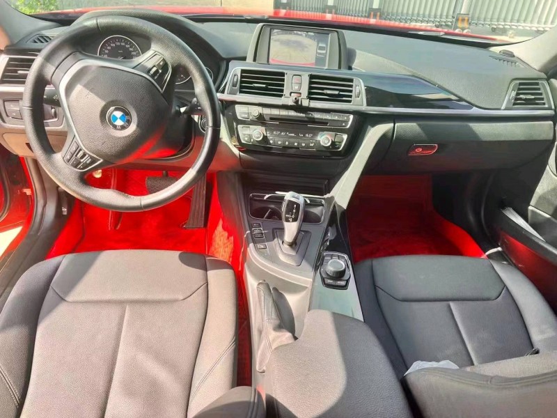 保定17年宝马3系6