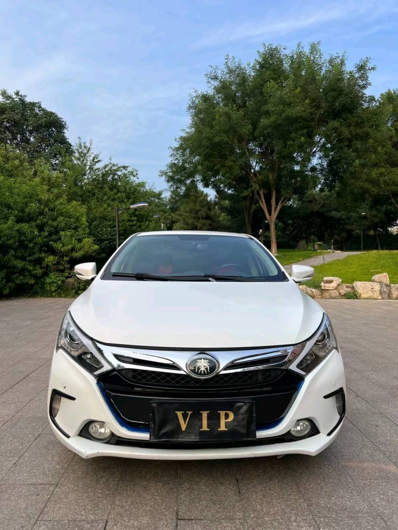 邢台14年比亚迪秦1