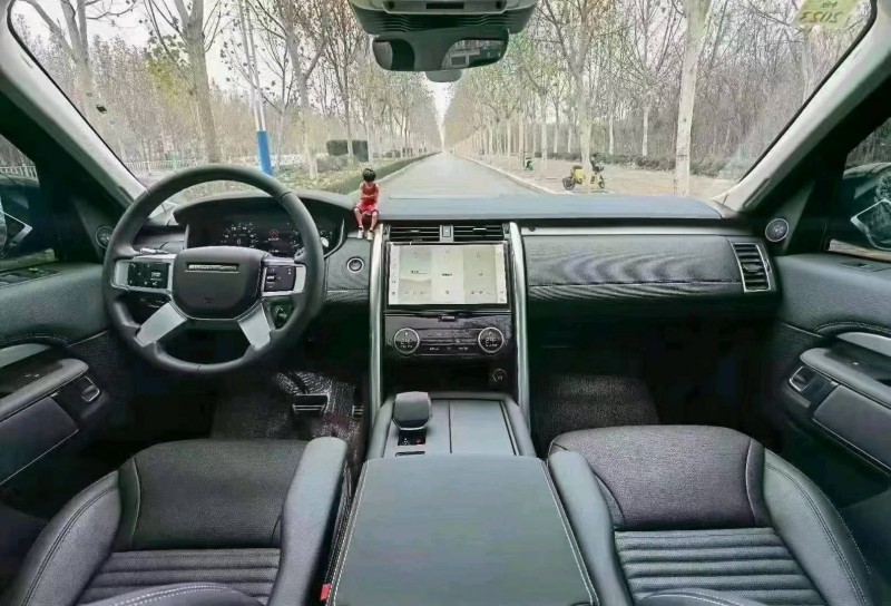 聊城21年路虎发现4