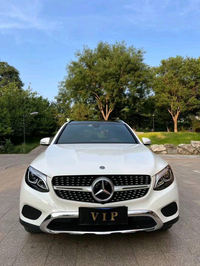 邢台18年奔驰GLC1