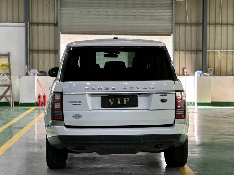 深圳15年路虎揽胜行政9