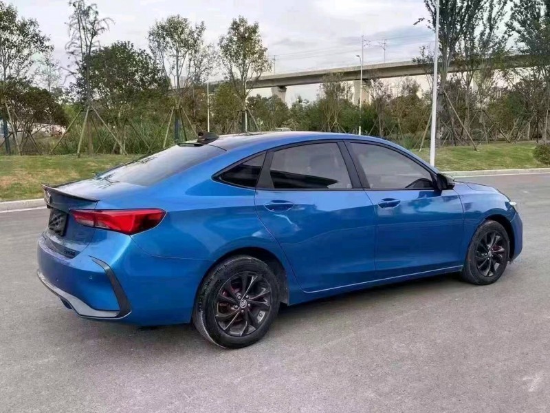 嘉兴21年别克威朗4