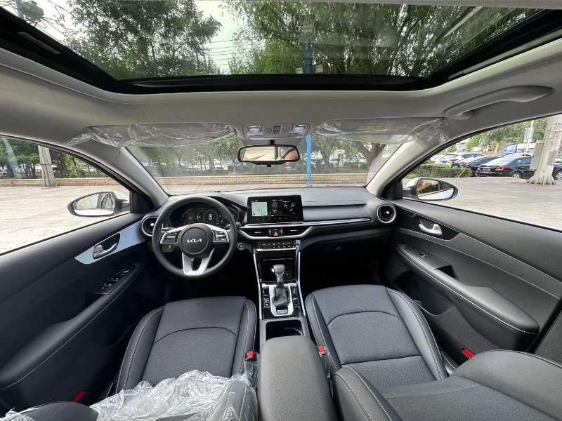 沈阳23年起亚K33