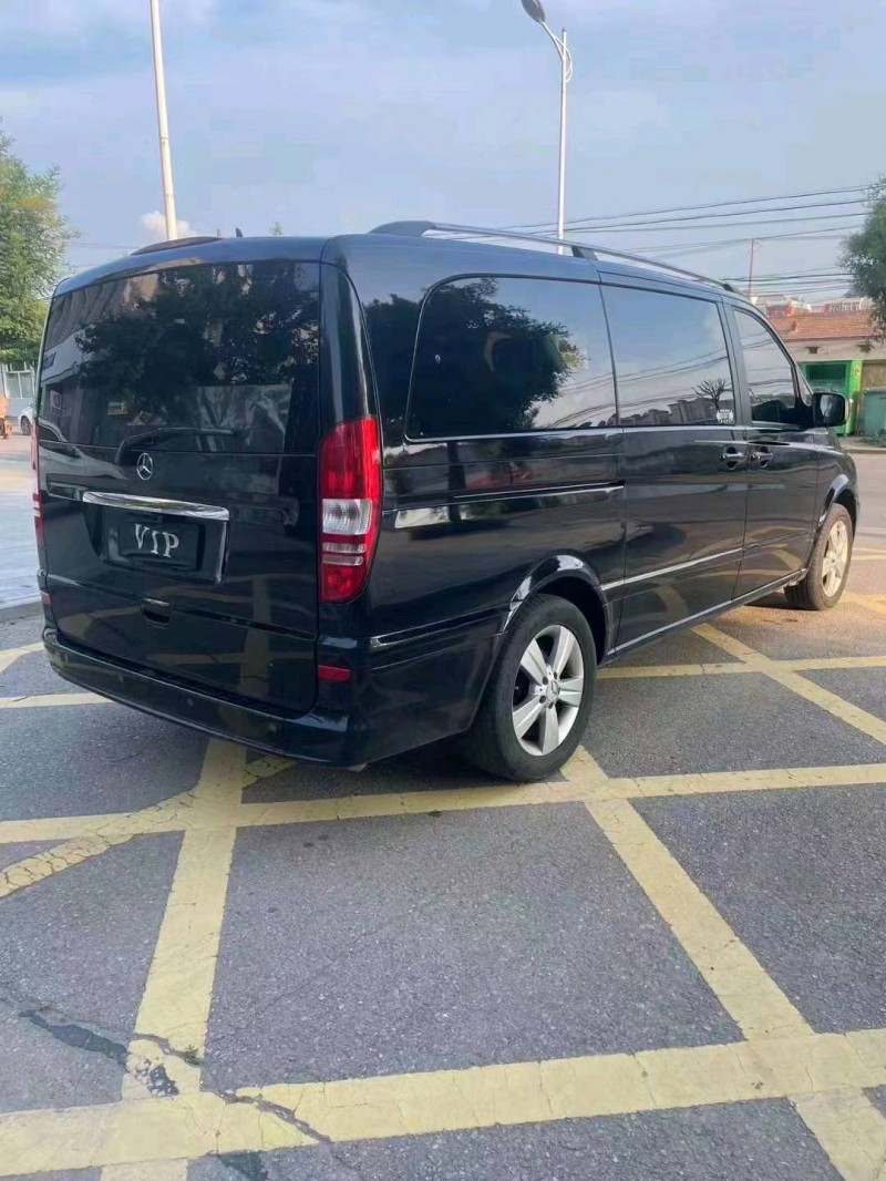 邯郸13年奔驰唯雅诺7