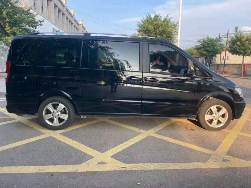 邯郸13年奔驰唯雅诺9