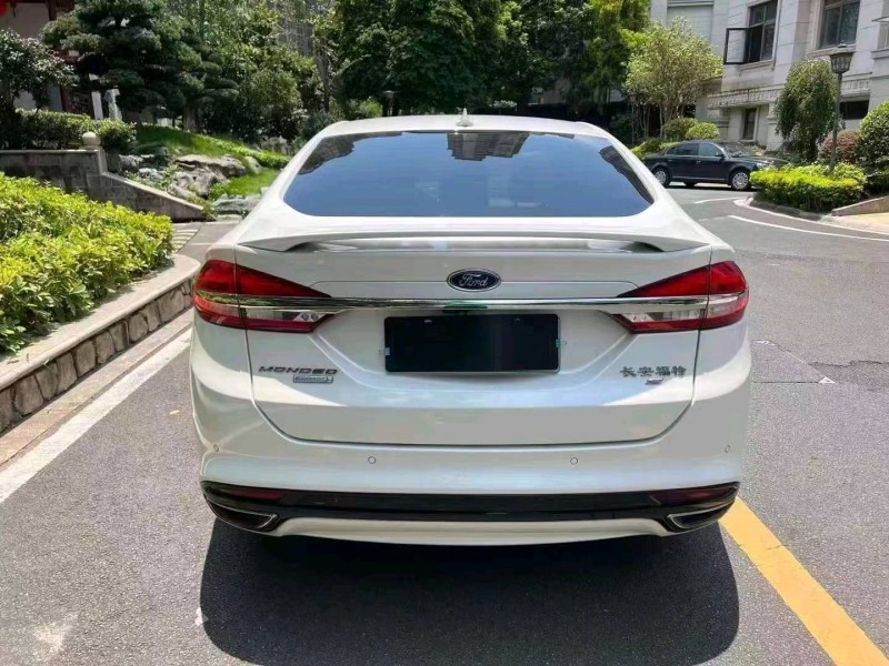 珠海17年福特蒙迪欧8