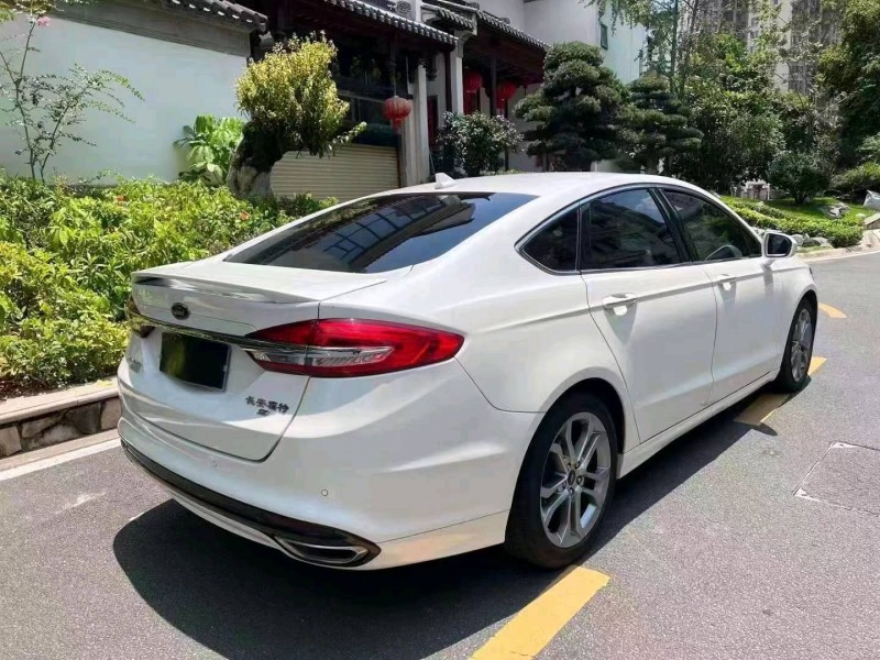 珠海17年福特蒙迪欧9