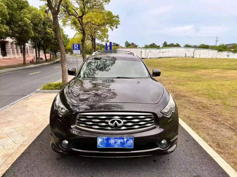 嘉兴09年英菲尼迪FX501