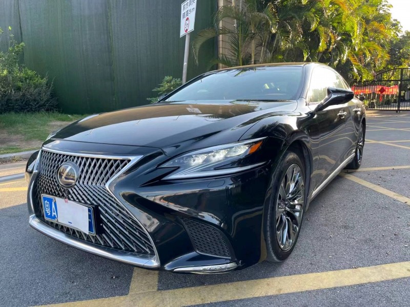 佛山19年雷克萨斯LS2