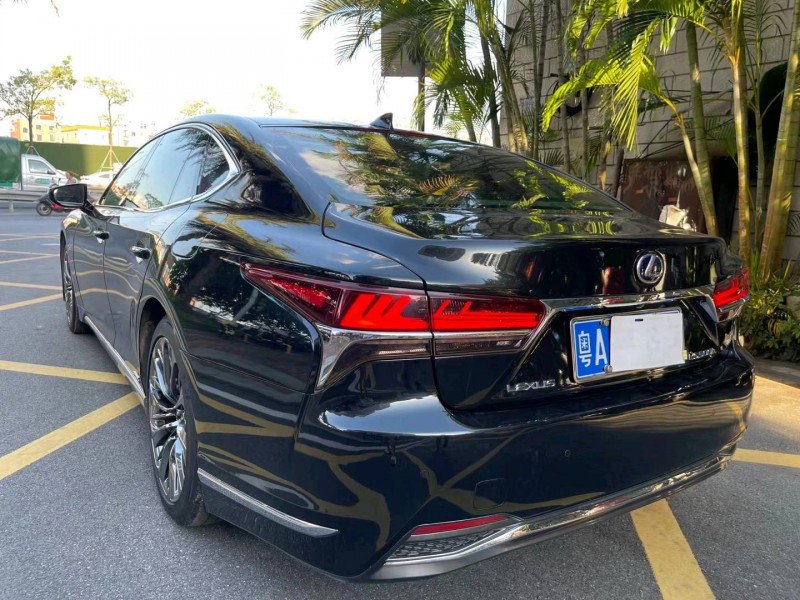 佛山19年雷克萨斯LS4