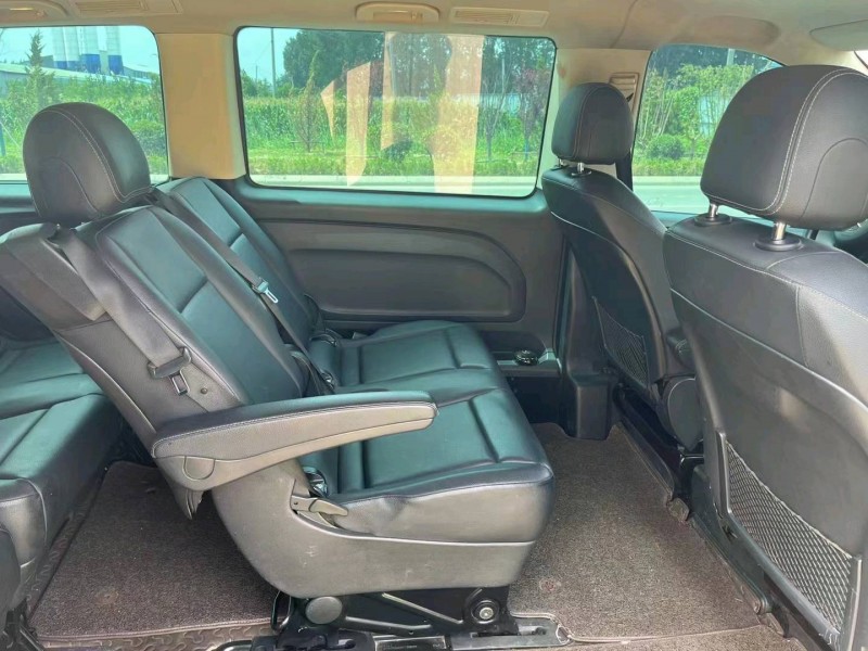 枣庄18年奔驰威霆8