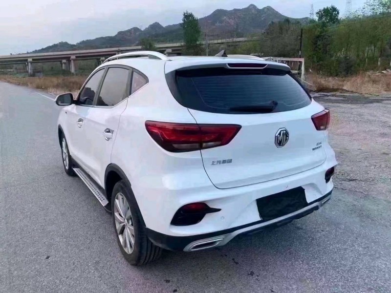 邢台19年名爵ZS5