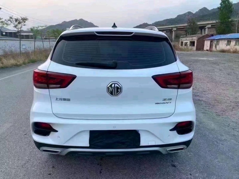 邢台19年名爵ZS6