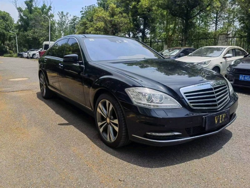 武汉13年奔驰S2