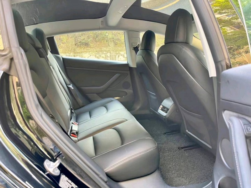 佛山21年特斯拉MODEL 36