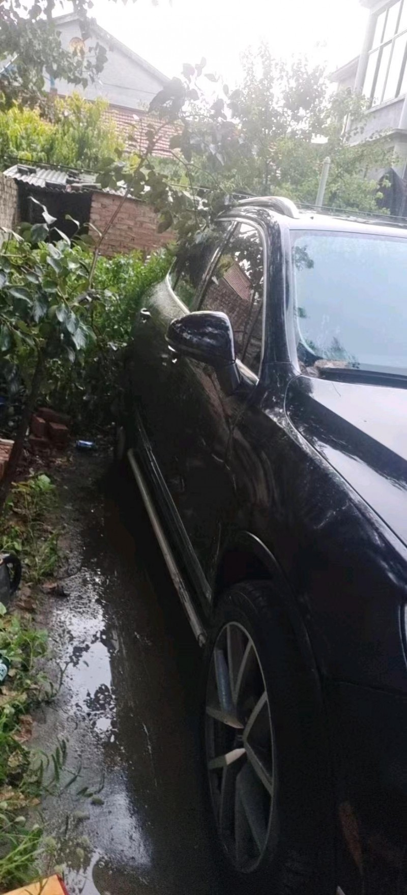 济南16年大众途锐4