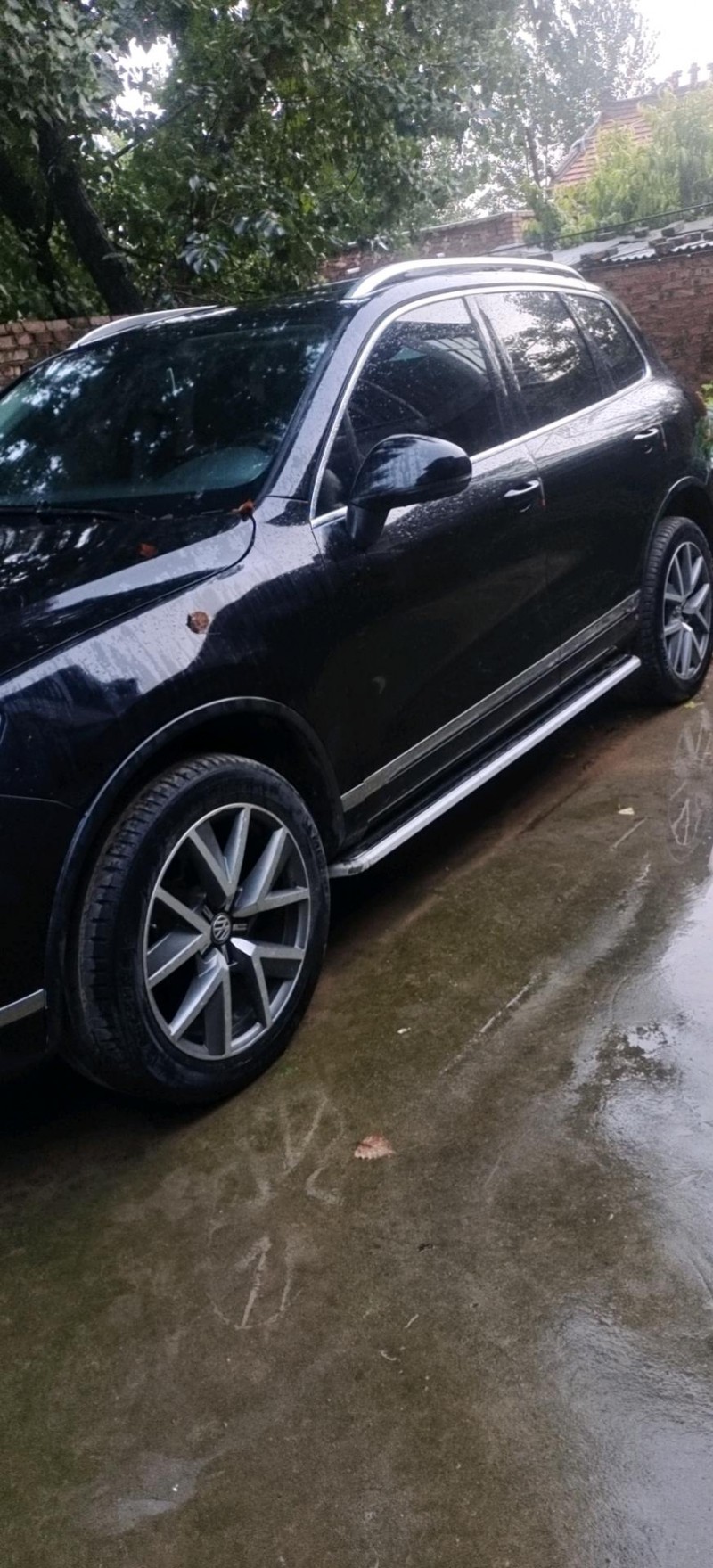 济南16年大众途锐5