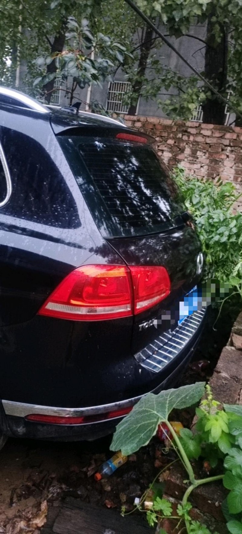 济南16年大众途锐6