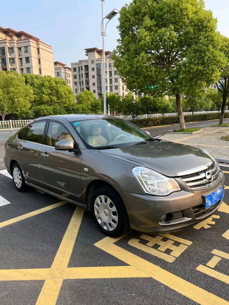 蚌埠16年日產軒逸3