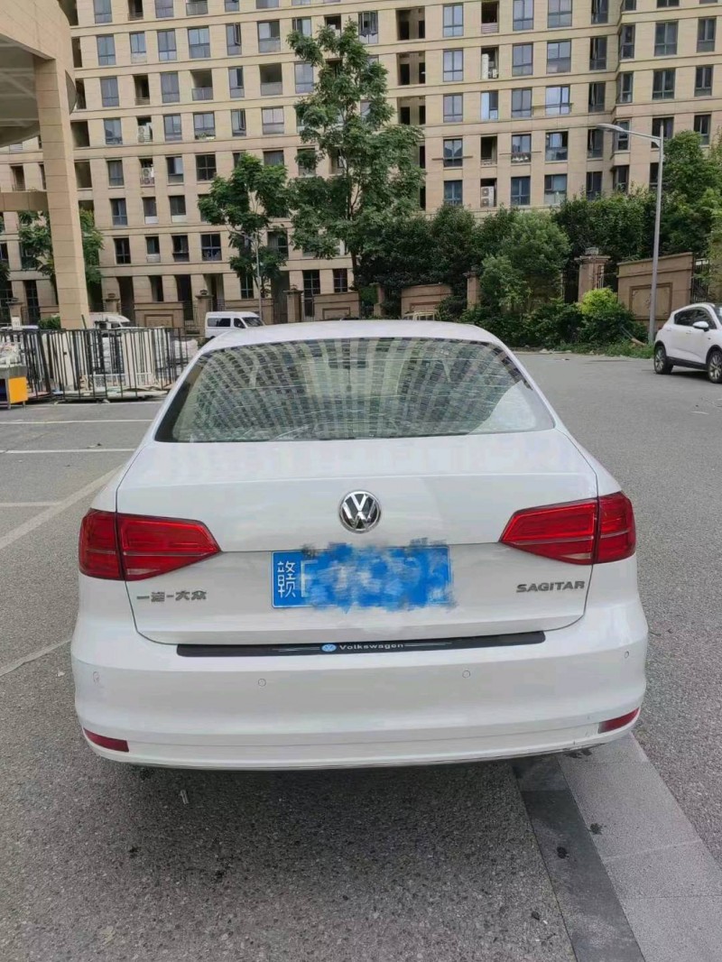 嘉兴17年大众速腾6