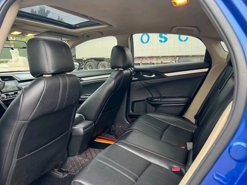 济南17年本田思域5