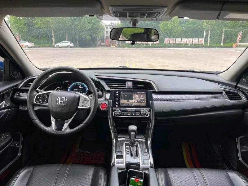 济南17年本田思域6