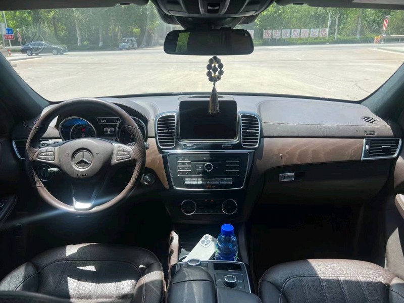 济南17年奔驰GLE6