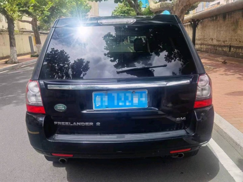 东营12年路虎发现神行8