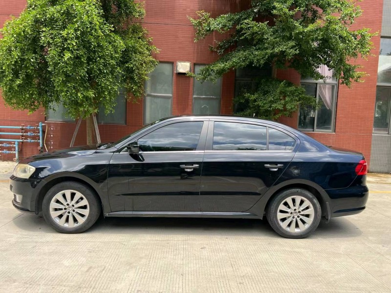 佛山13年大众朗逸4