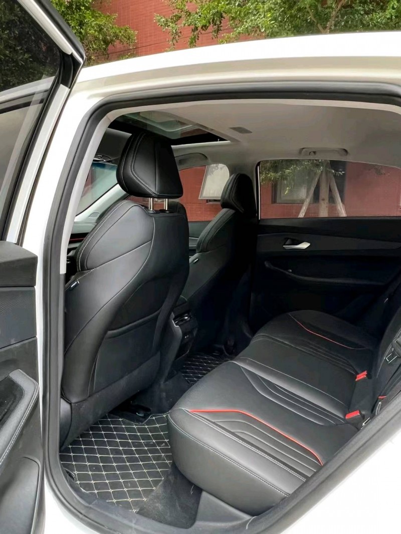 佛山22年吉利缤瑞9