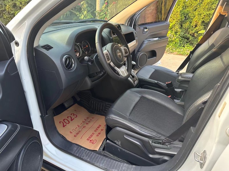 徐州14年Jeep指南者4