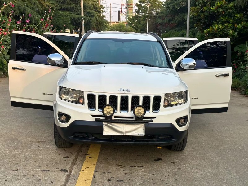 徐州14年Jeep指南者8