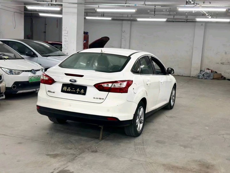 湖州14年福特福克斯6