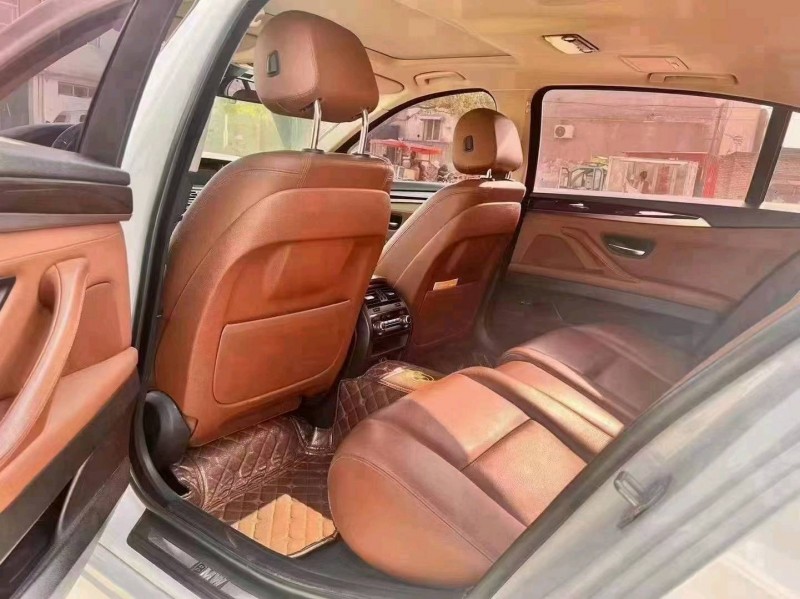 保定17年宝马5系4