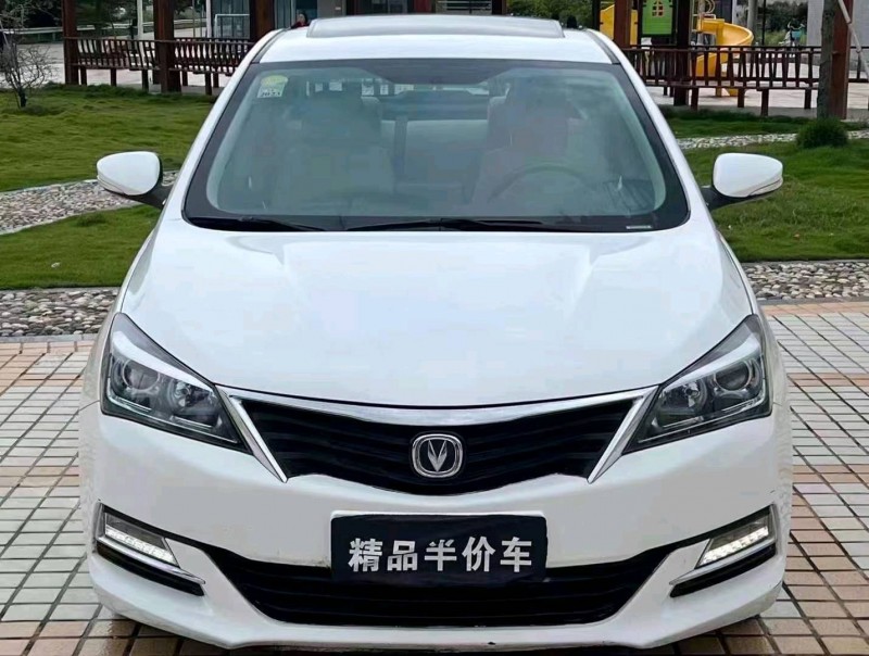 珠海17年长安汽车悦翔V71