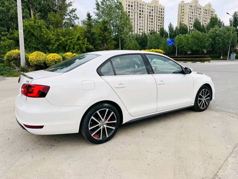 沈阳13年大众速腾4