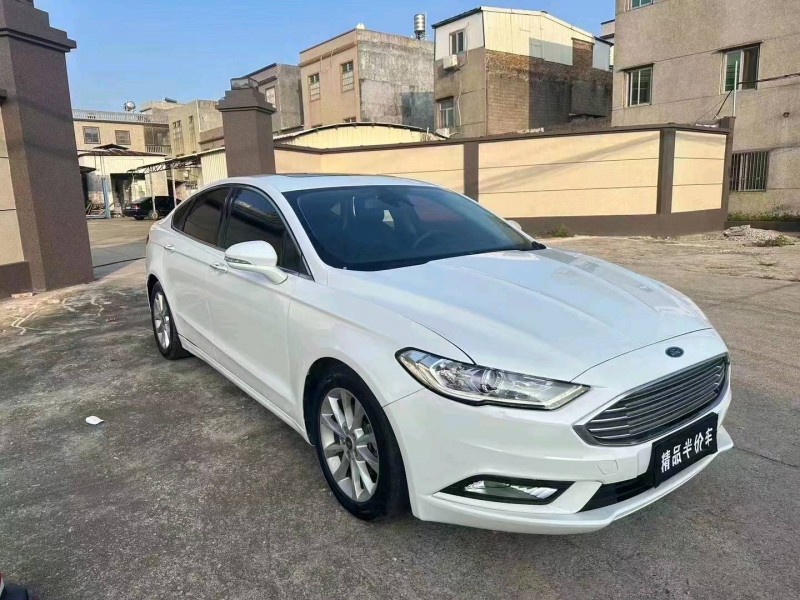 珠海17年福特蒙迪欧2