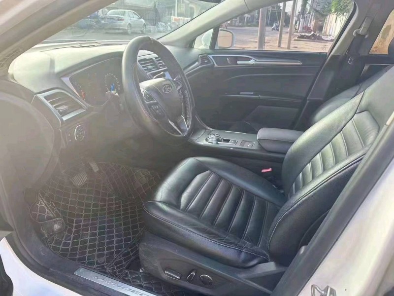 珠海17年福特蒙迪欧7