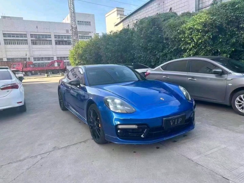珠海19年保时捷帕拉梅拉4