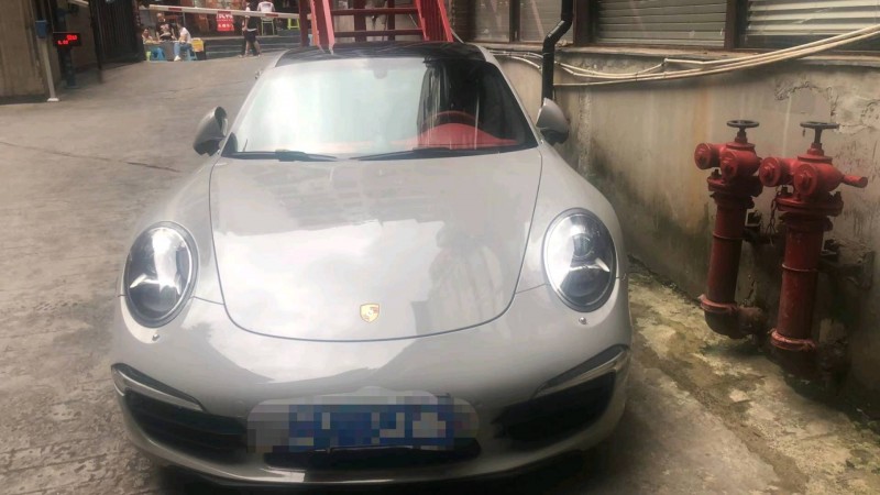 貴陽15年保時捷9111