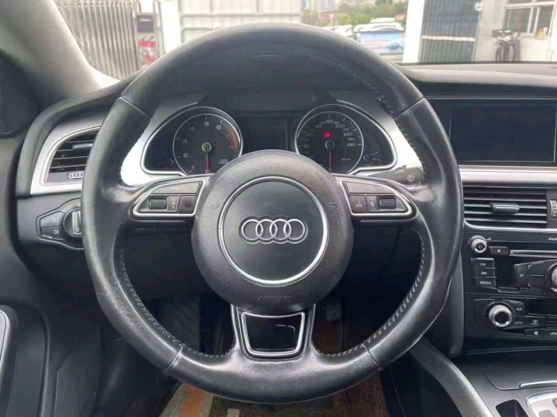 宜昌16年奥迪A55