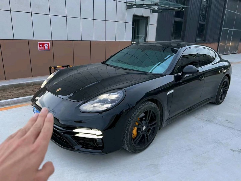 聊城12年保时捷帕拉梅拉2