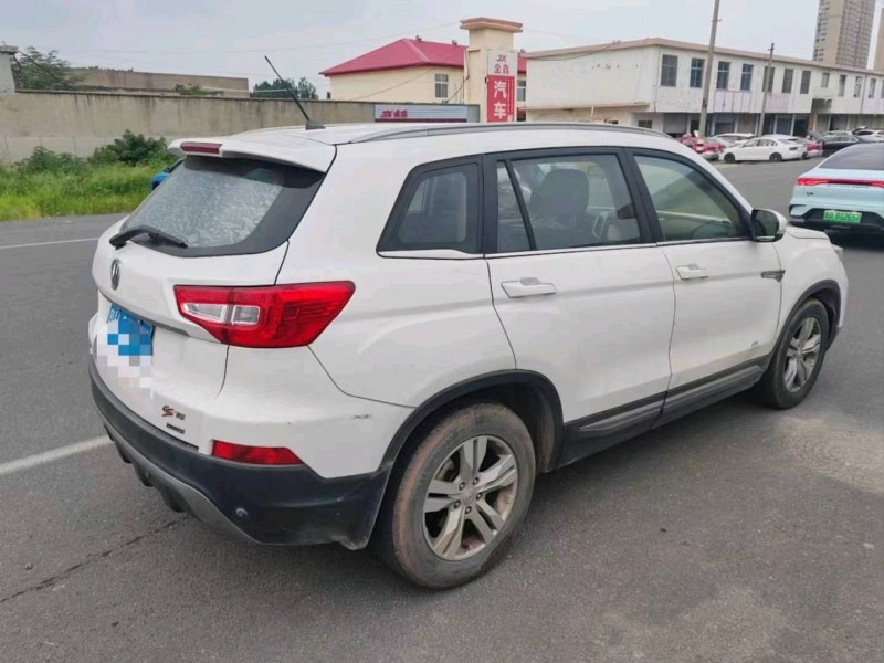 枣庄15年长安汽车CS759