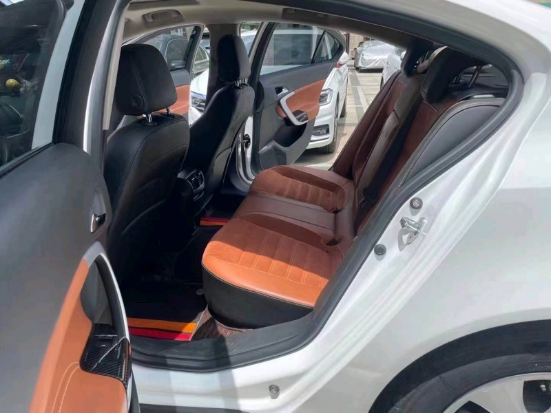 常州15年别克君威4