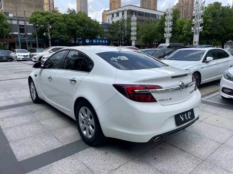 常州15年别克君威7