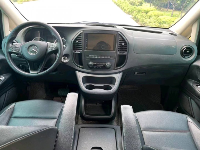 淄博18年奔驰威霆5