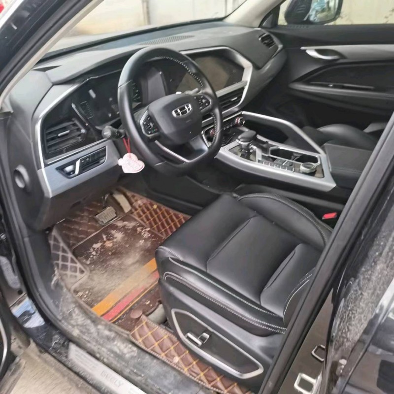 宜春19年吉利星越7